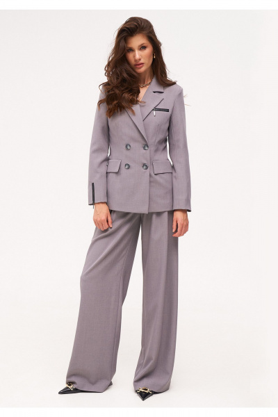 Костюм 3-ка из текстиля: жакет, жилет, брюки прямого силуэта KaVaRi 8042 светло-серый - фото 12