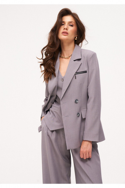 Костюм 3-ка из текстиля: жакет, жилет, брюки прямого силуэта KaVaRi 8042 светло-серый - фото 5