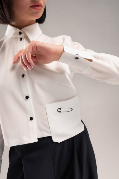 Блуза на каждый день молочная с накладным карманом AVEEVA 5459 молочный - фото 2