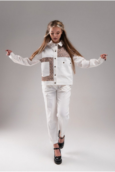 Молочные джинсовые брюки с зауженным низом и карманами AVEEVA 5837 молочный - фото 3