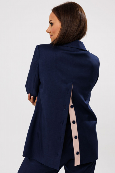 Костюм брюки и жакет прямого кроя из текстиля Mubliz 190 синий - фото 10