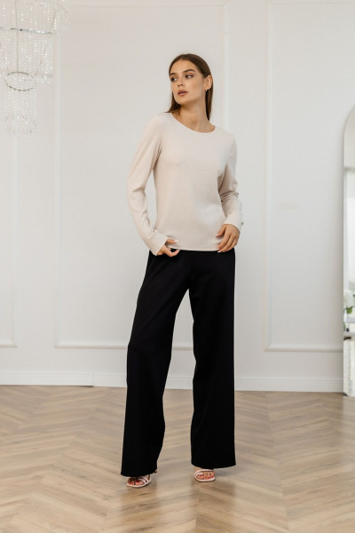 Лонгслив из трикотажа облегающий с вырезом лодочка Atelero 1113 бежевый - фото 3