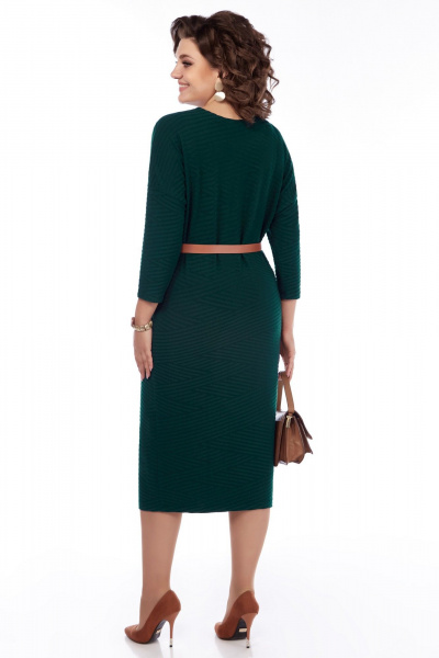 Полуприлегающее платье с кожаной аппликацией и ремнём из трикотажа БагираАнТа 981 - фото 5