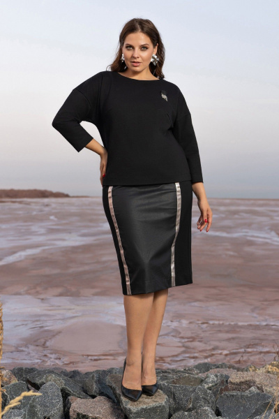 Черный костюм юбочный из плотного трикотажа с эко-кожей Andina 960 черный - фото 4