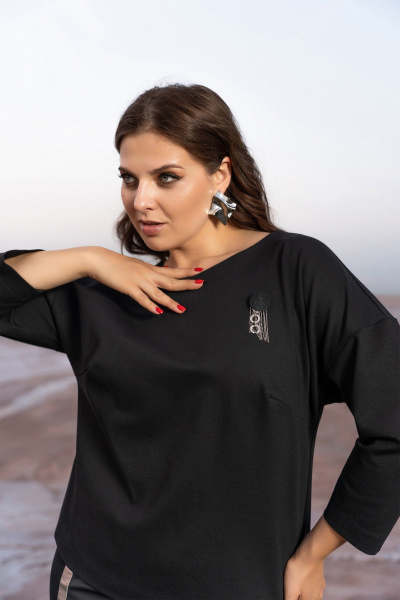 Черный костюм юбочный из плотного трикотажа с эко-кожей Andina 960 черный - фото 7