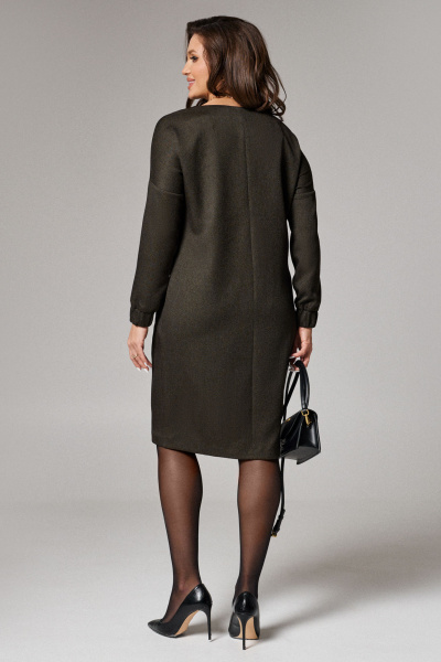 Платье свободное из немнущейся ткани с асимметричным низом Панда 182680w зеленый - фото 3