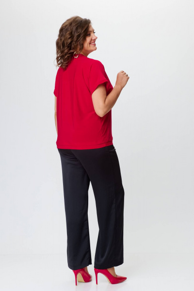 Комплект брюки и топ из креп-вельвет с брошь-бабочкой Solomeya Lux 967 черный+красный - фото 9