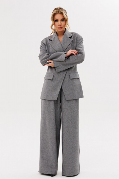 Свободные брюки и жакет из шерсти для повседневного образа Amberа Style 2088 - фото 3