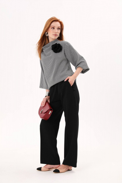 Джемпер свободного кроя с широким рукавом и брошей-цветком NikVa 808-1 - фото 2