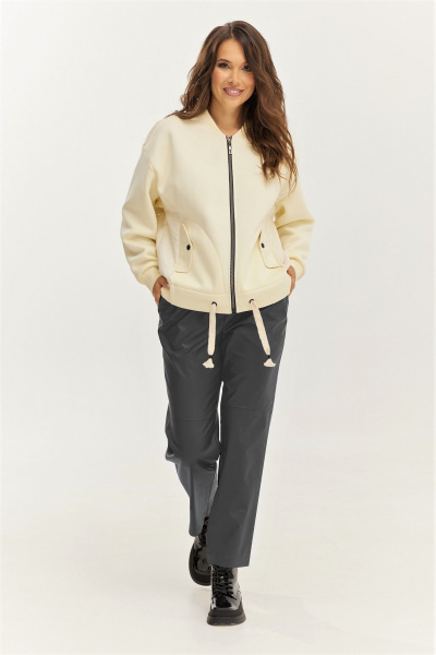 На каждый день стильный комплект бомбера и брюк из экокожи Магия моды 2490 ванильный_графит - фото 1