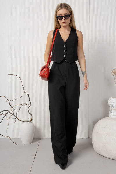 Черная жилетка на подкладке для деловых и повседневных образов AMORI 2172 черный - фото 2