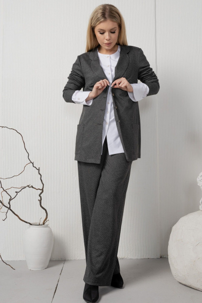 Трикотажные брюки с карманами и резинкой по талии AMORI 5188 графит_в_точку - фото 3