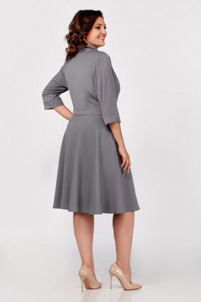 Платье из вискозы с V-образным вырезом и поясом Swallow 776 - фото 11