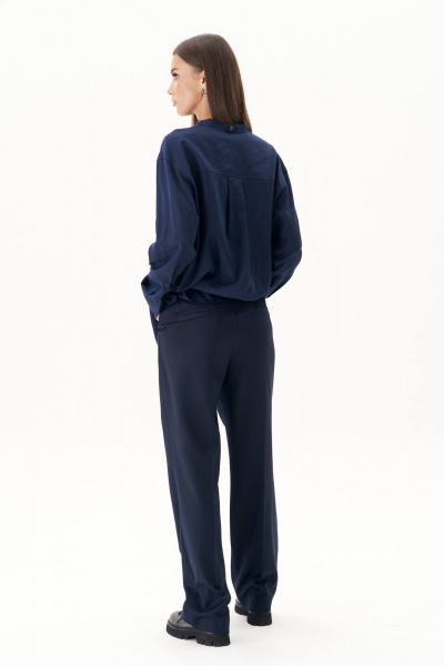 Классические брюки со шлёвками и мягкими складками для деловых повседневных образов Fantazia Mod 4934 темно-синий - фото 6