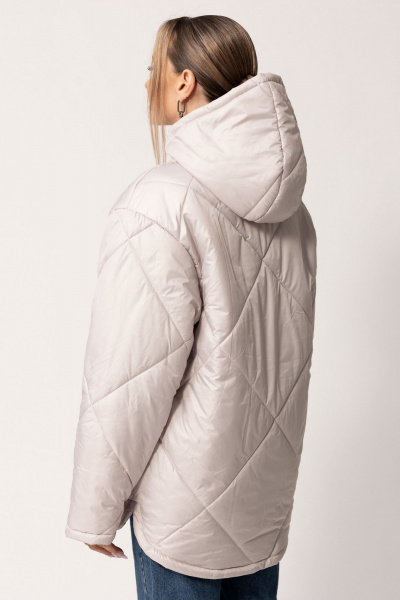 Бежевый утепленный плащ-пальто на кнопках с поясом Golden Valley 7164 бежевый - фото 2