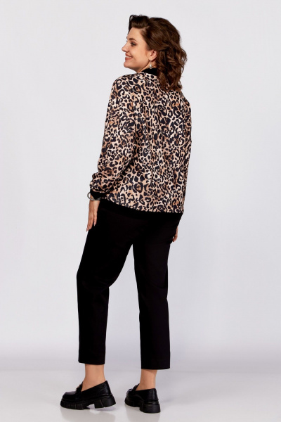 Коричневый бомбер свободного кроя в стиле casual Swallow 789 чёрный+принт"леопард" - фото 10