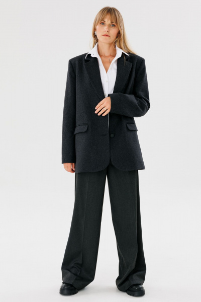 Жакет оверсайз из пальтовой ткани для демисезона FAMA 24041 графит - фото 15