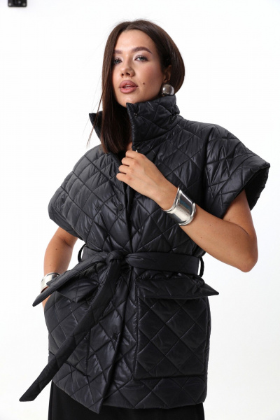 Тёплый стеганый жилет из объемной ткани с поясом LM М14 черный - фото 7