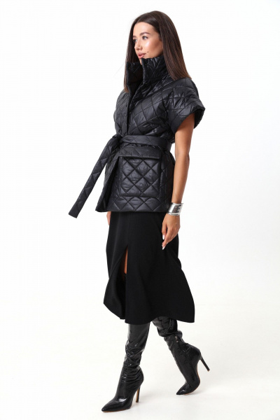 Тёплый стеганый жилет из объемной ткани с поясом LM М14 черный - фото 5