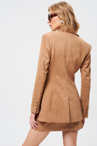 Приталенный жакет из искусственной замши и трикотажа Mixan 2078/1 - фото 7