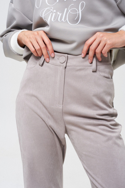 Брюки из искусственной замши и трикотажа прямого силуэта Mixan 3055 - фото 4