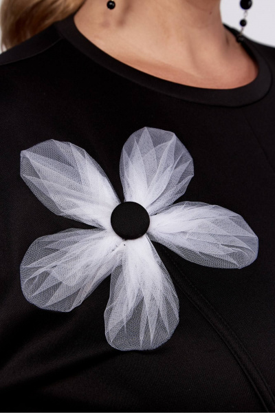 Платье трикотажное прямое с декоративным цветком на каждый день Koketka i K 1191-1 - фото 9