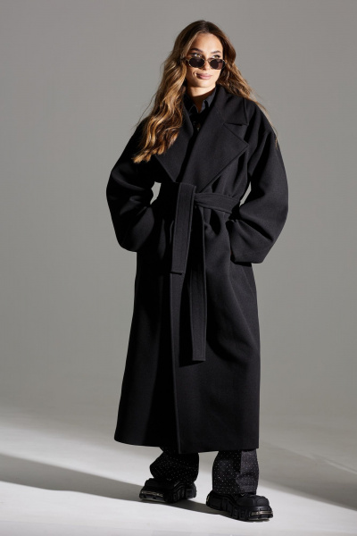 Черное пальто макси с пиджачным воротником и поясом Vesnaletto 3982 - фото 15