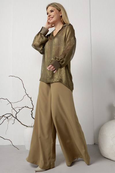 Широкие струящиеся брюки с кокеткой из текстиля AMORI 5202 горчица - фото 5