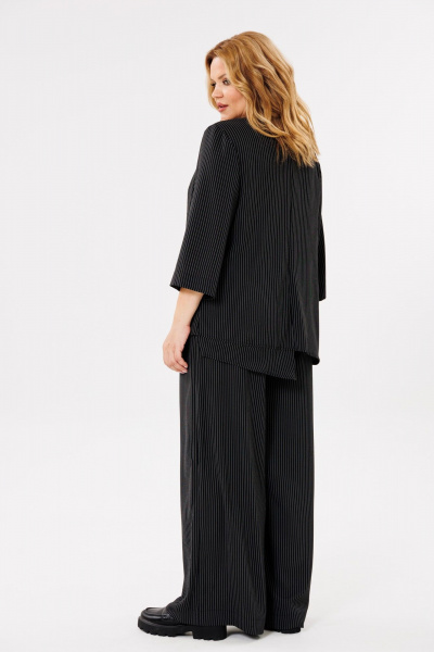Демисезонный костюм из текстиля с асимметричным жакетом и брюками Michel chic 1386/1 черный,полоска - фото 7