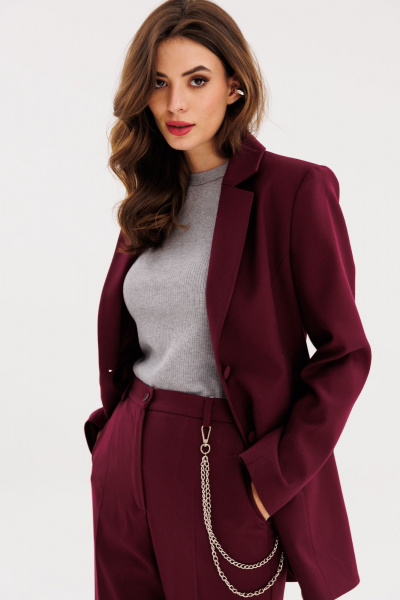 Жакет полуприлегающего силуэта с ремнем и прорезными карманами EOLA 2667 бордовый - фото 3