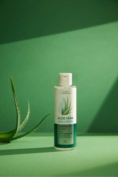 Гель для умывания с экстрактом Aloe Vera и гиалуроновой кислотой Belkosmex Plant Advanced Aloe Vera Гель для умывания увлажняющий успокаивающий - фото 4