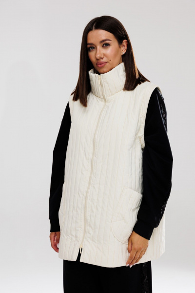 Модный стеганый жилет свободного силуэта с поясом Ларс Стиль 962 - фото 2