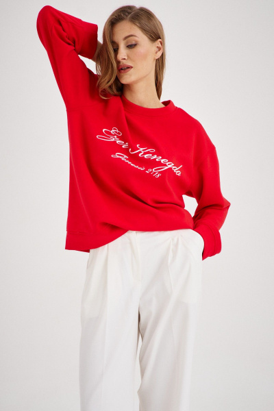 Красный свитшот с надписью в стиле Old money EZER 1601 алый - фото 2