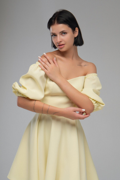 Нарядное платье с двойным лифом и рукавами буфами AVEEVA 5294 желтый - фото 3