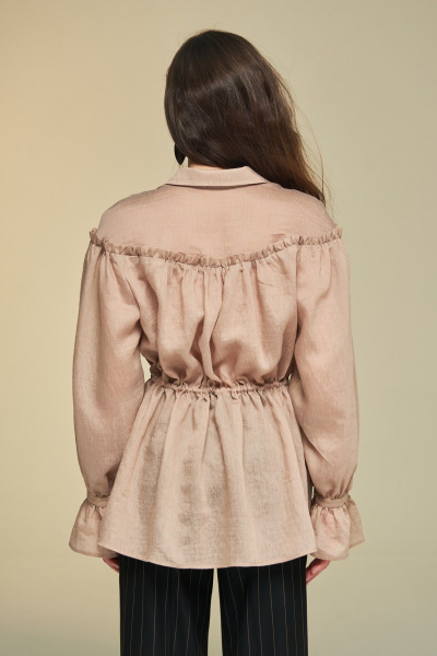 Блуза из текстиля с баской и пышными рукавами DEVITA 6014 соломенный - фото 17