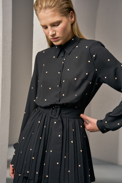 Платье из плотного шифона с горохом и складками DEVITA 1012 черный - фото 11