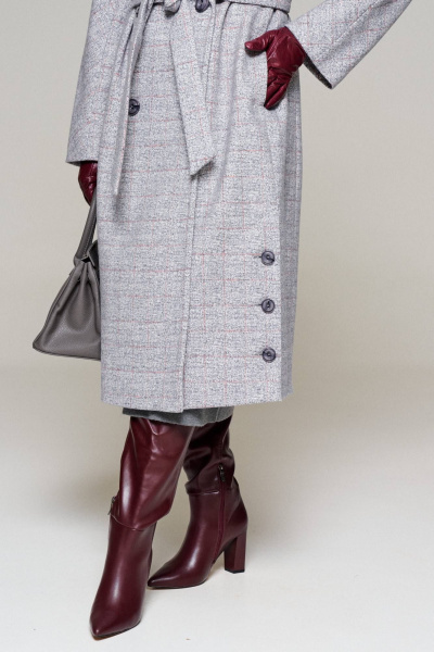 Пальто женское демисезонное прямое миди из шерсти Beautiful&Free 6224 серо-голубой+клетка - фото 9