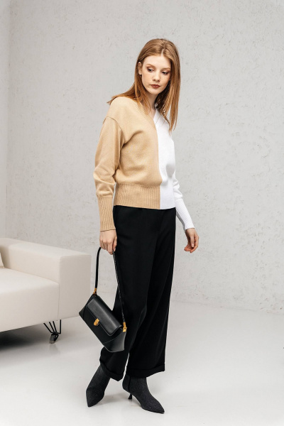 Джемпер с разными цветами и заниженной линией плеч Romgil РВ0143-ХЛ5 соломенный,белый - фото 3