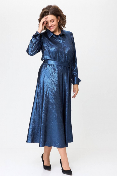 Элегантное платье из ткани с блестящим эффектом и воротником рубашечного типа Koketka i K 1192-1 синий - фото 2