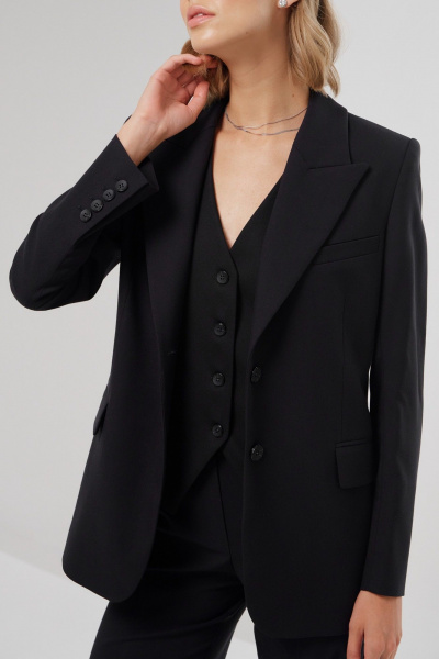 Классический жилет из текстиля с приталенным силуэтом и регулируемым хлястиком HELEN BIRCH Ji001а черный - фото 10