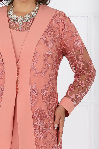 Нарядный комплект платье с кружевным кардиганом розовый Ninele 5988 коралловый - фото 12