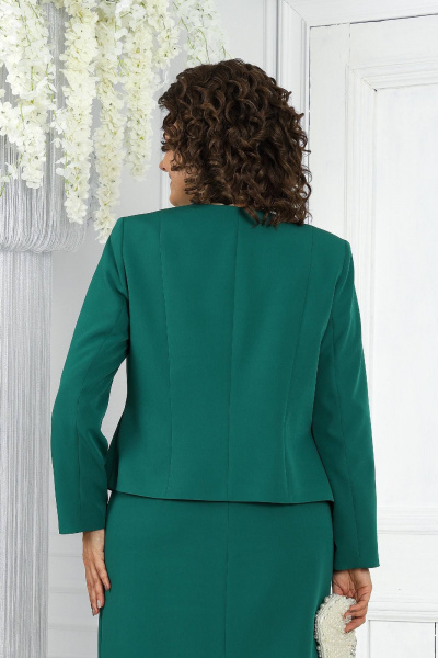 Классический костюм жакет и платье из костюмной ткани-зеленый Ninele 7469 изумруд - фото 6