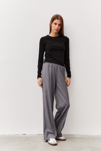 Демисезонный джемпер из трикотажа в классическом стиле Luitui R5066 черный - фото 2