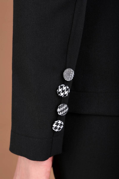 Демисезонный женский комплект из текстиля с зауженными брюками Liona Style 772 - фото 4