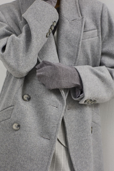 Демисезонное женское пальто из шерстяной пальтовой ткани DAVA 7001 серый - фото 9