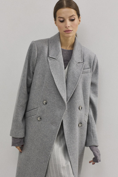 Демисезонное женское пальто из шерстяной пальтовой ткани DAVA 7001 серый - фото 6