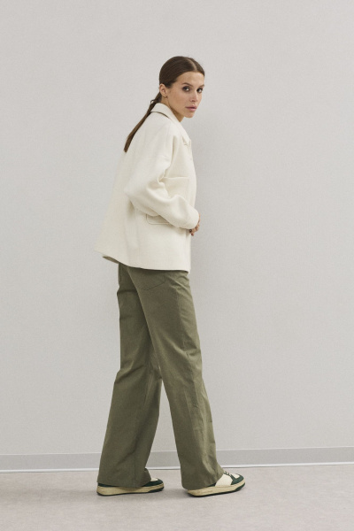 Пальто укороченное демисезонное из шерсти и пальтовой ткани DAVA 7003 молочный - фото 6