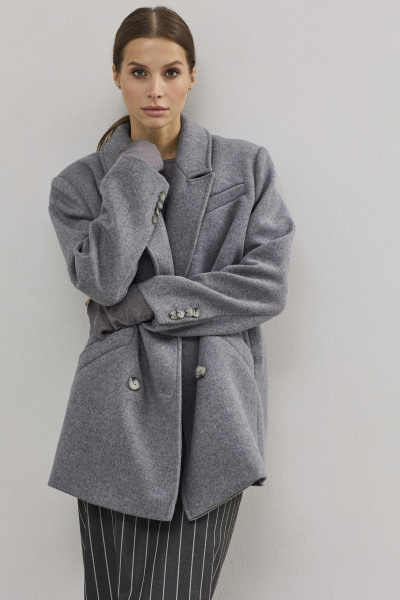 Пальто двубортное серое из пальтовой шерсти DAVA 7005 серый - фото 5