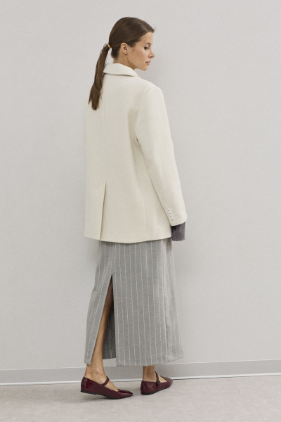 Пальто двубортное молочное из пальтовой ткани с карманами DAVA 7005 молочный - фото 2