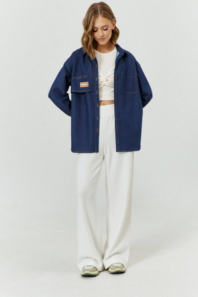 Рубашка женская из джинсовой ткани с накладным карманом COCKTAIL 1027 - фото 7